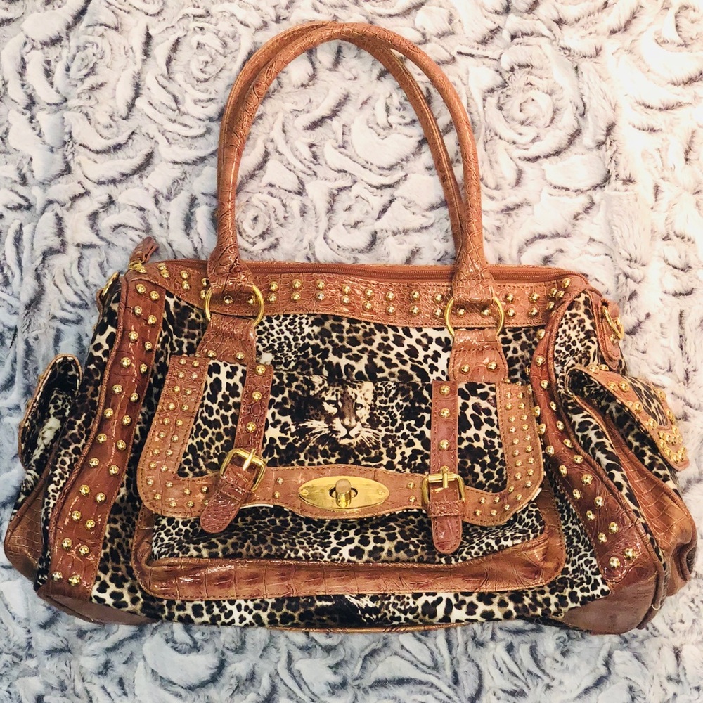 NWOT Large Gold Studded Cheetah/Leopard Print Bag